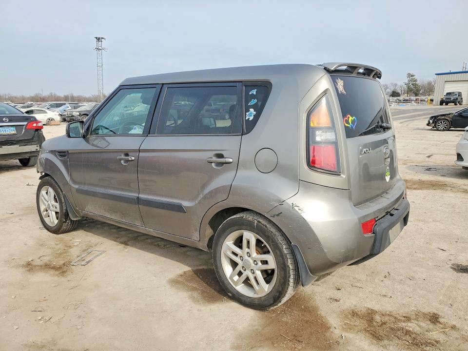 Photo 2 from auction – 2011 KIA SOUL with VIN KNDJT2A20B7230798