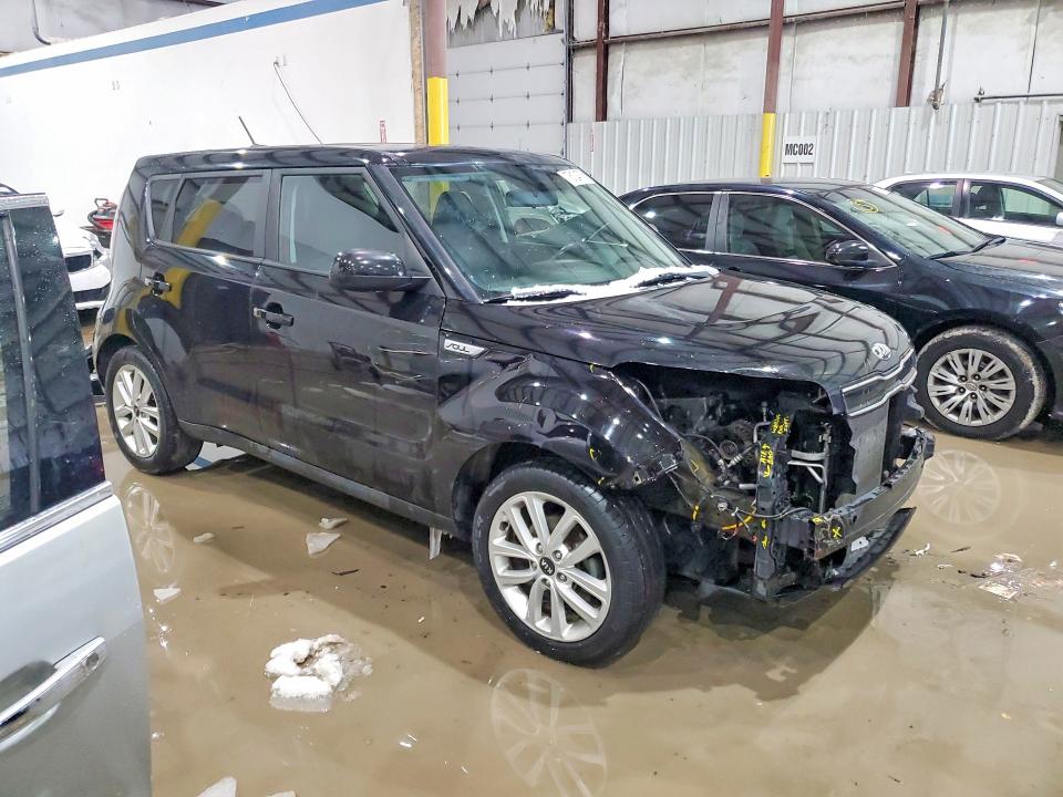Photo 4 from auction – 2017 KIA SOUL with VIN KNDJP3A50H7464078