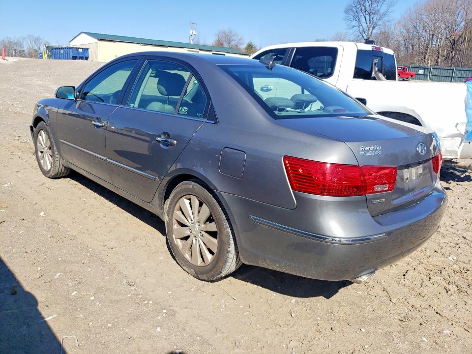 Photo 2 from auction – 2009 HYUNDAI SONATA SE with VIN 5NPEU46F69H482972