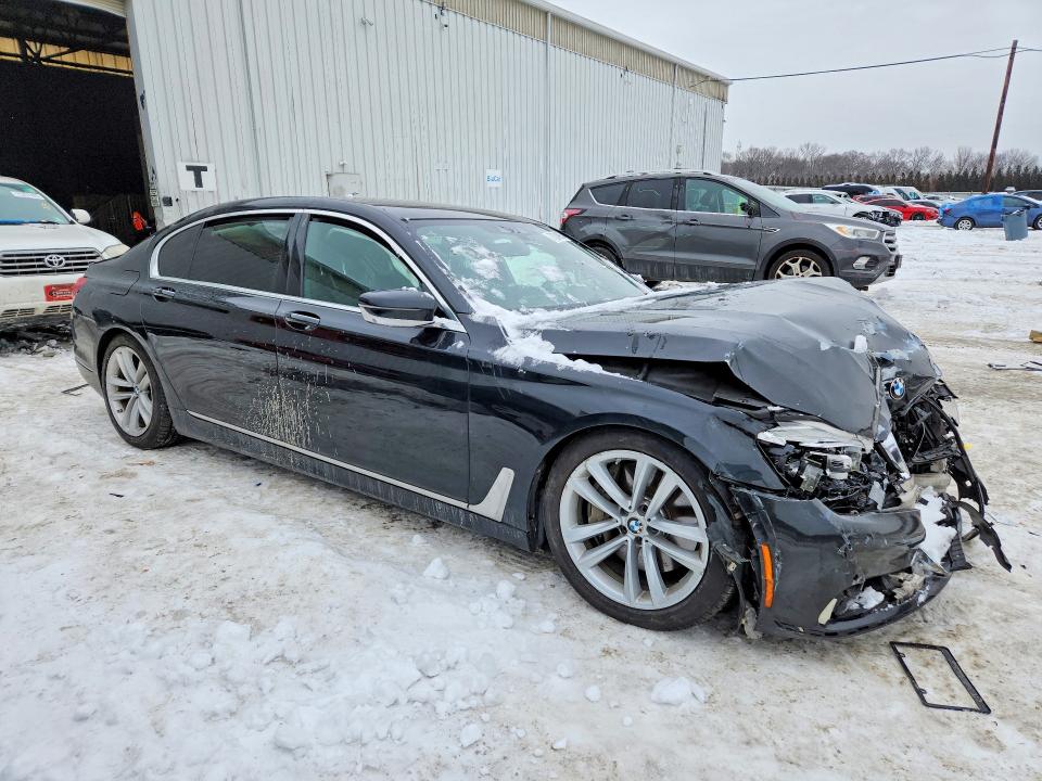 Photo 4 from auction – 2017 BMW 750 with VIN WBA7F2C58HG422310