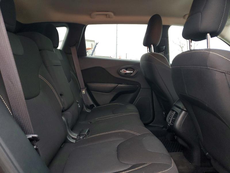 Photo 11 from auction – 2016 JEEP CHEROKEE with VIN 1C4PJMCB0GW360974