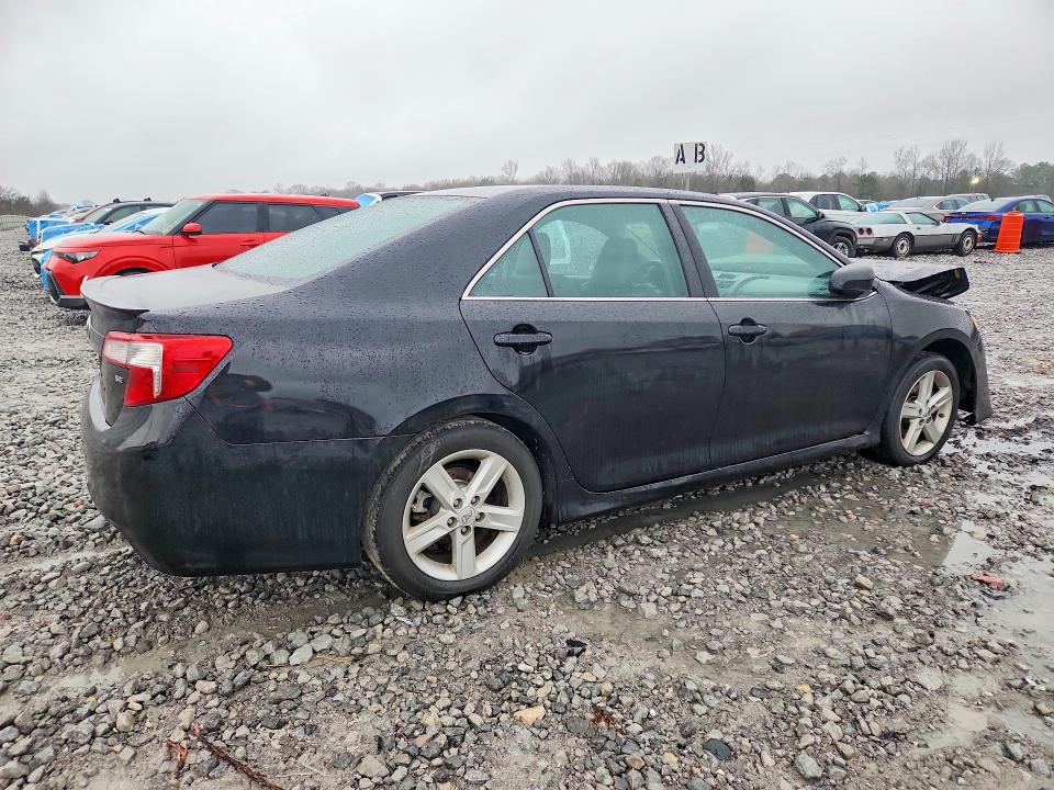 Photo 3 from auction – 2013 TOYOTA CAMRY with VIN 4T1BF1FKXDU289629