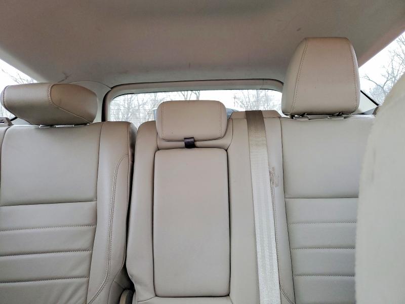 Photo 10 from auction – 2014 FORD ESCAPE with VIN 1FMCU9GX2EUB94745
