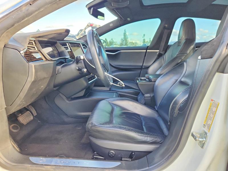 Photo 7 from auction – 2016 TESLA MODEL S with VIN 5YJSA1E10GF160954