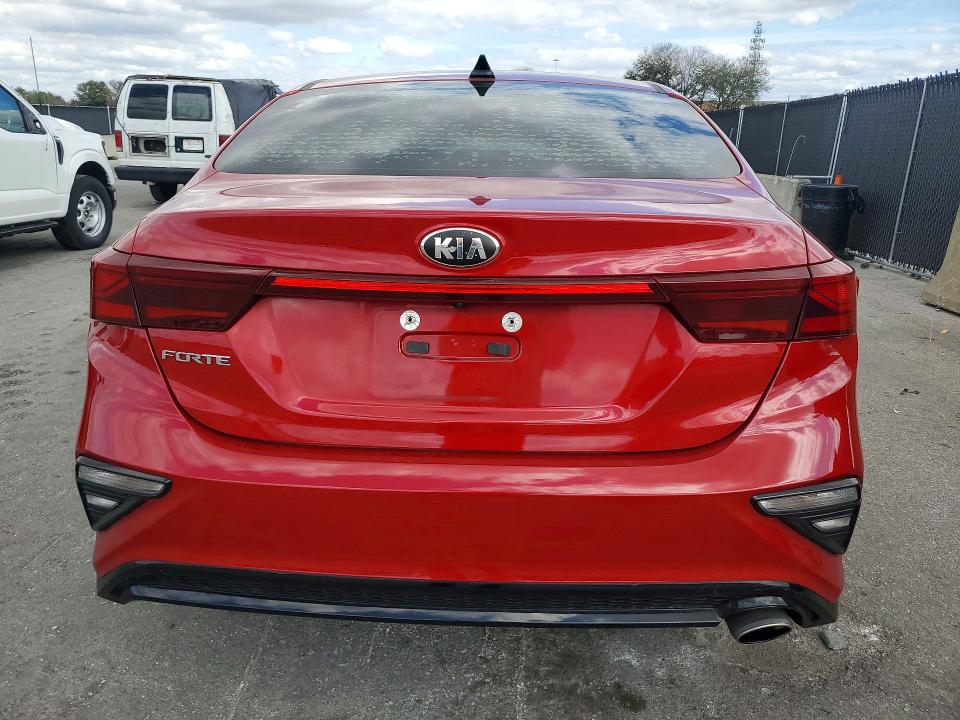 Photo 6 from auction – 2019 KIA FORTE with VIN 3KPF24AD5KE096151