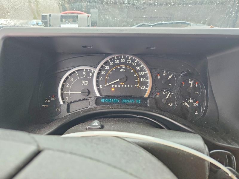 Photo 9 from auction – 2007 HUMMER H2 with VIN 5GRGN23U67H110636