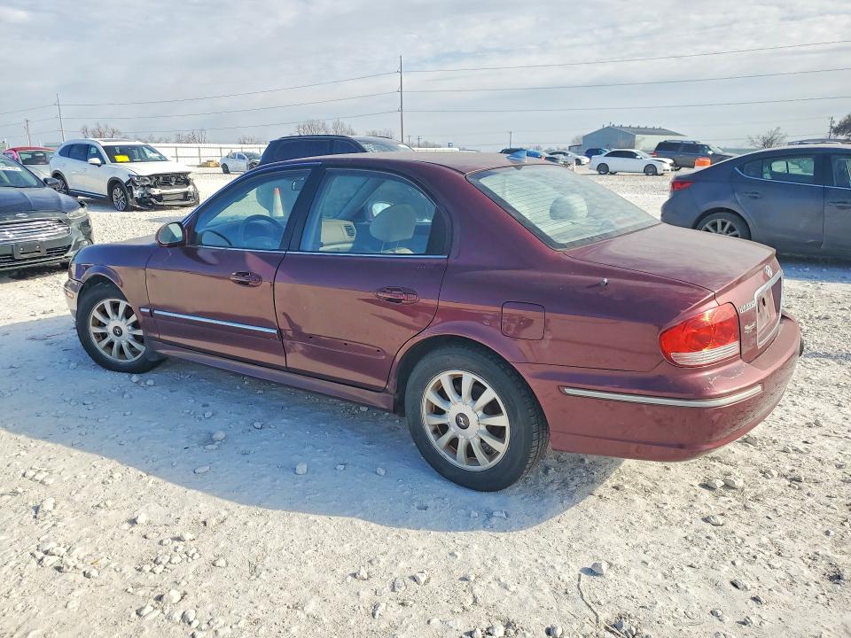 Photo 2 from auction – 2005 HYUNDAI SONATA with VIN KMHWF35H45A110510