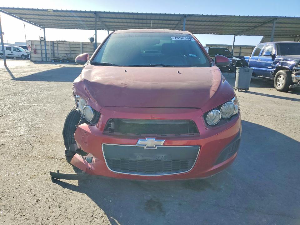 Photo 5 from auction – 2014 CHEVROLET SONIC with VIN 1G1JC5SH5E4207746
