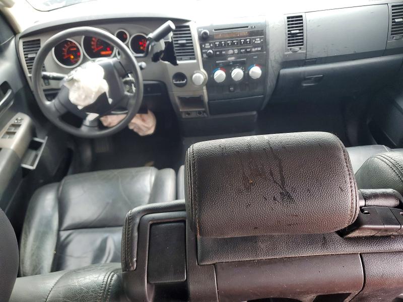 Photo 8 from auction – 2010 TOYOTA TUNDRA with VIN 5TFRY5F11AX088188