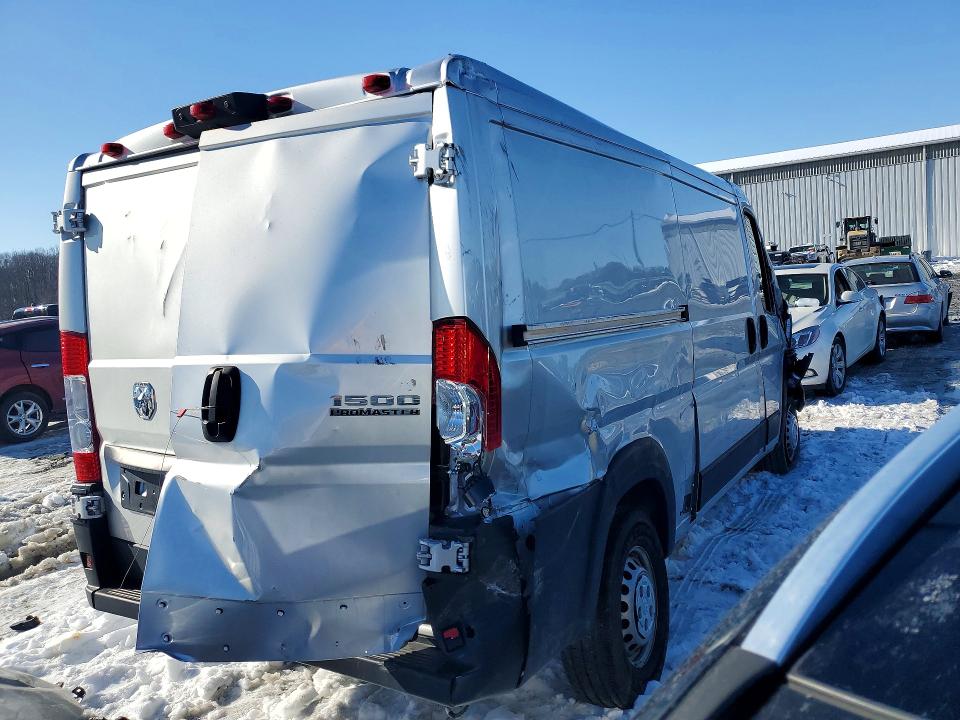 Photo 3 from auction – 2024 RAM PROMASTER 1500 with VIN 3C6LRVAG9RE144783