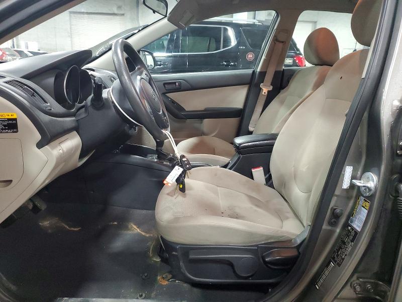 Photo 7 from auction – 2011 KIA FORTE with VIN KNAFU4A27B5401828