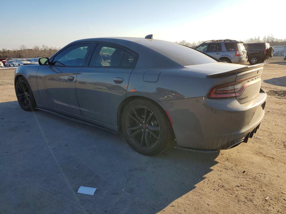 Photo 2 from auction – 2018 DODGE CHARGER with VIN 2C3CDXHG9JH164389