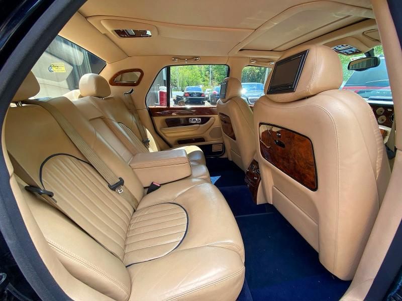 Photo 6 from auction – 2002 BENTLEY ARNAGE with VIN SCBLC31E62CX08029