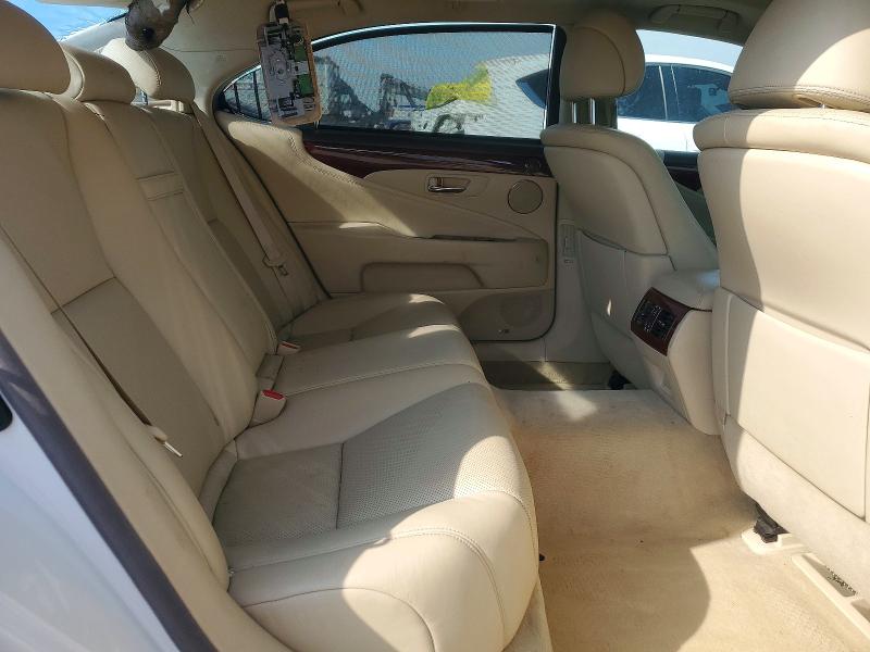 Photo 10 from auction – 2011 LEXUS LS 460L with VIN JTHGL5EF7B5042928