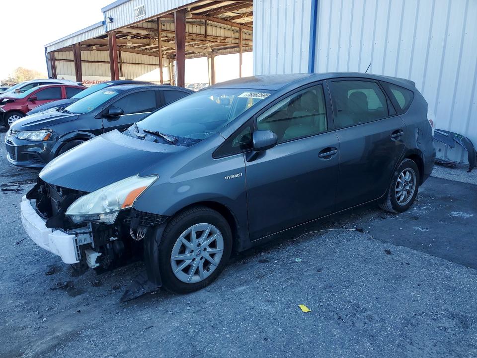 Photo 1 from auction – 2013 TOYOTA PRIUS V with VIN JTDZN3EU1D3270574