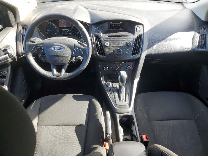 Photo 8 from auction – 2015 FORD FOCUS with VIN 1FADP3K29FL318998