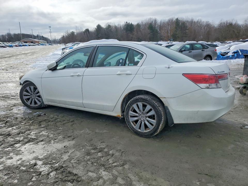 Photo 2 from auction – 2011 HONDA ACCORD with VIN 1HGCP2F80BA038327