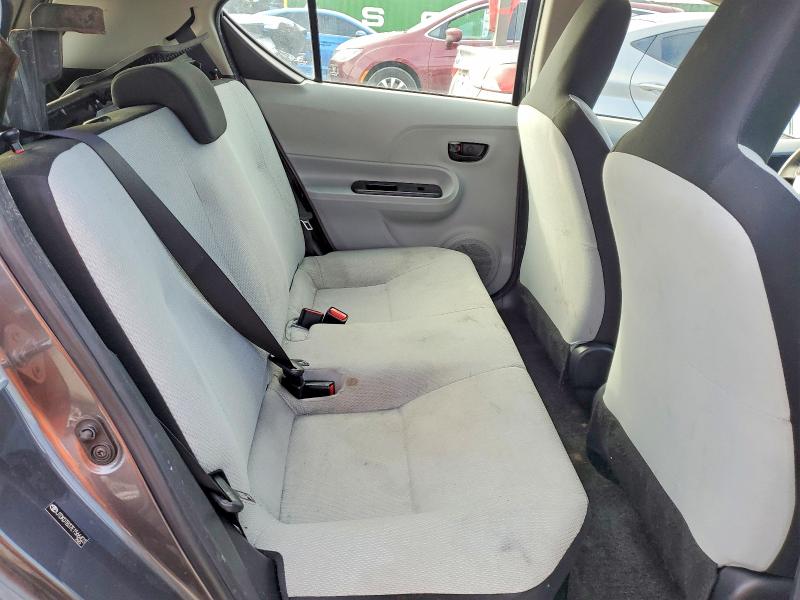 Photo 10 from auction – 2014 TOYOTA PRIUS C with VIN JTDKDTB37E1566423