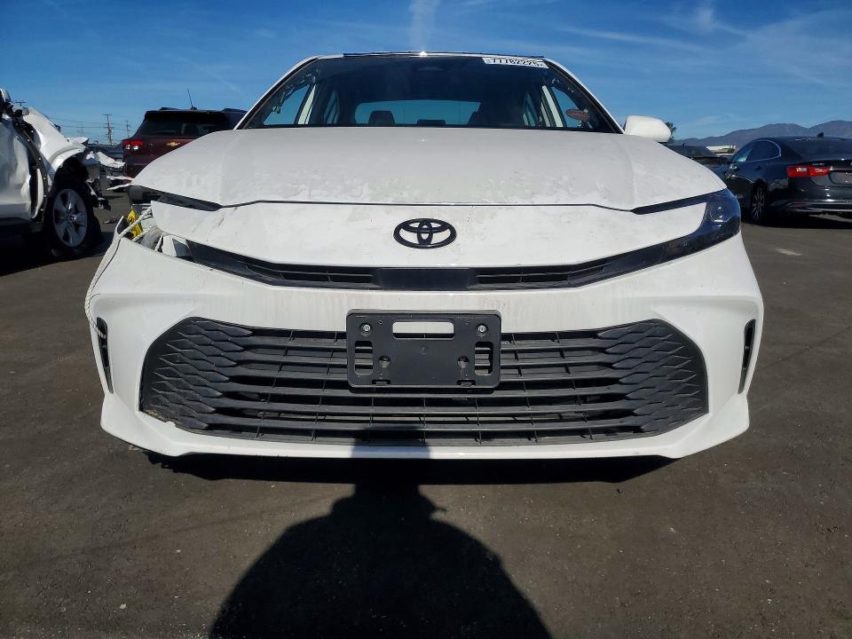 Photo 5 from auction – 2025 TOYOTA CAMRY with VIN 4T1DAACK8SU571941