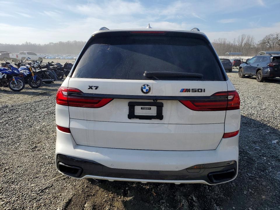 Photo 6 from auction – 2020 BMW X7 with VIN 5UXCX6C07LLE35898