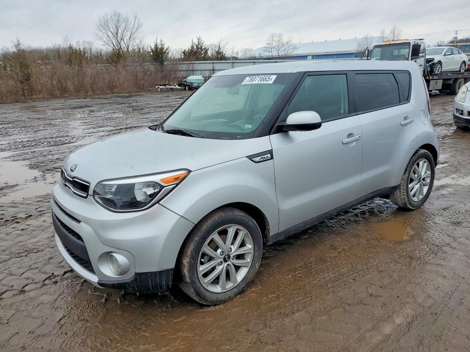 KIA SOUL 2018 with VIN KNDJP3A52J7549672 - Photo from auction