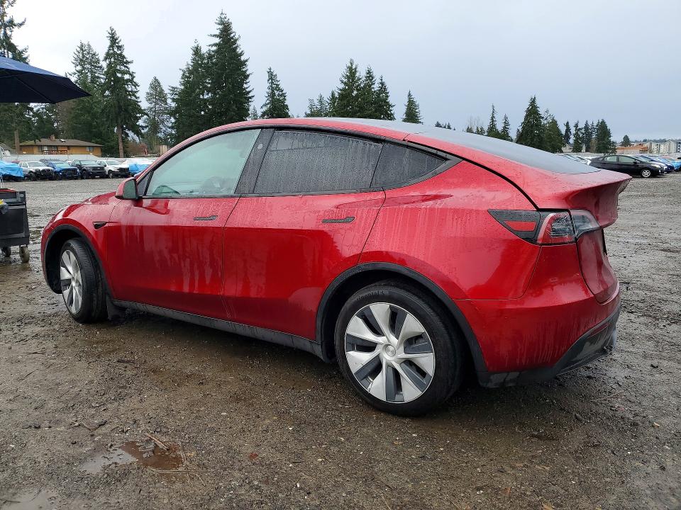 Photo 2 from auction – 2024 TESLA MODEL Y with VIN 7SAYGDEE4RF039511