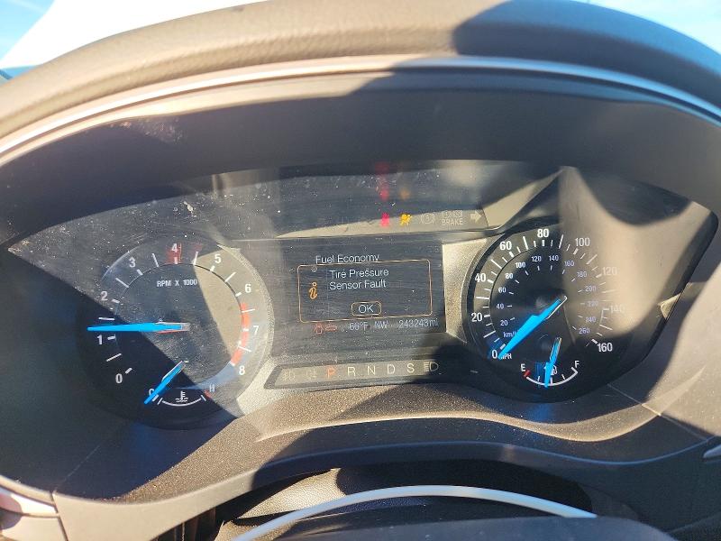 Photo 9 from auction – 2014 FORD FUSION SE with VIN 3FA6P0H77ER385660