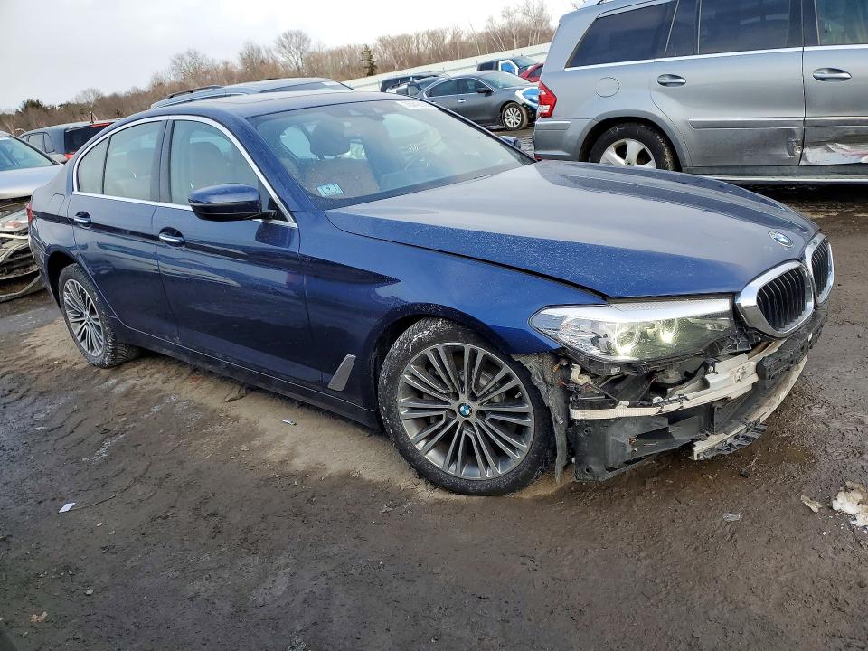 Photo 4 from auction – 2018 BMW 530 XI with VIN WBAJA7C52JWA73936
