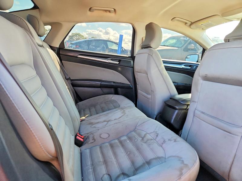 Photo 10 from auction – 2015 FORD FUSION S with VIN 3FA6P0G77FR306605