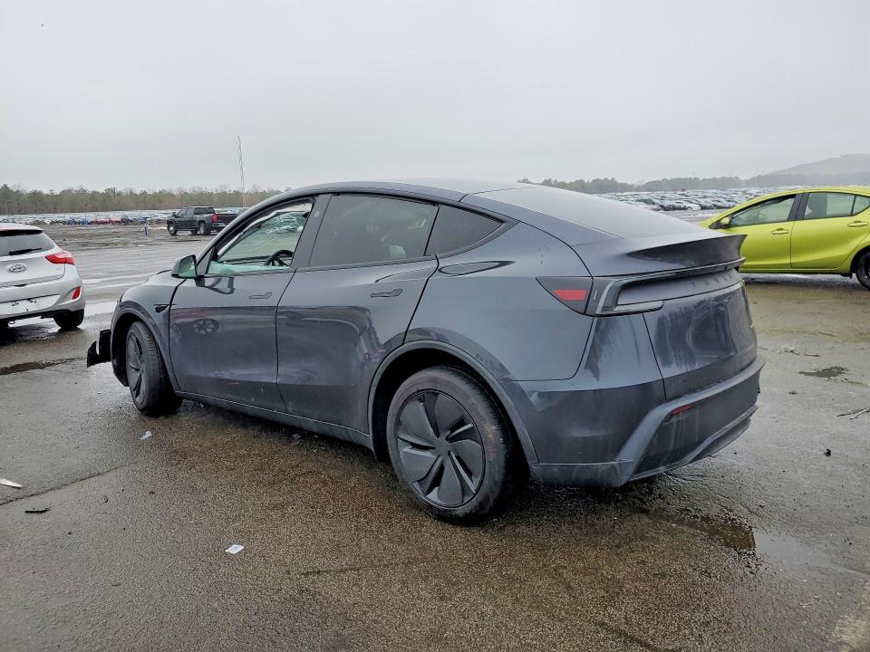 Photo 2 from auction – 2026 TESLA MODEL Y with VIN 7SAYGDEE7TF386337