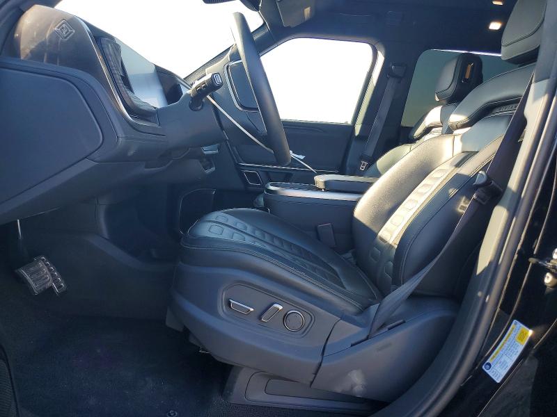 Photo 7 from auction – 2022 RIVIAN R1T LAUNCH with VIN 7FCTGAAL5NN002211