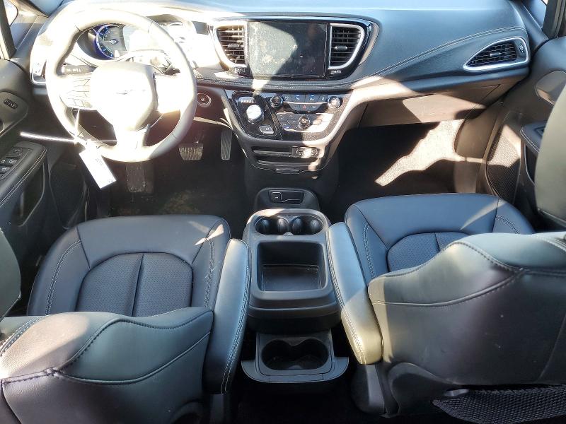 Photo 8 from auction – 2025 CHRYSLER PACIFICA with VIN 2C4RC1S79SR538283