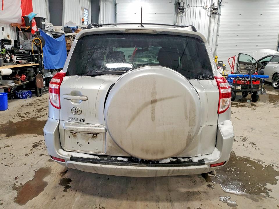 Photo 6 from auction – 2012 TOYOTA RAV4 with VIN 2T3ZF4DV1CW107870