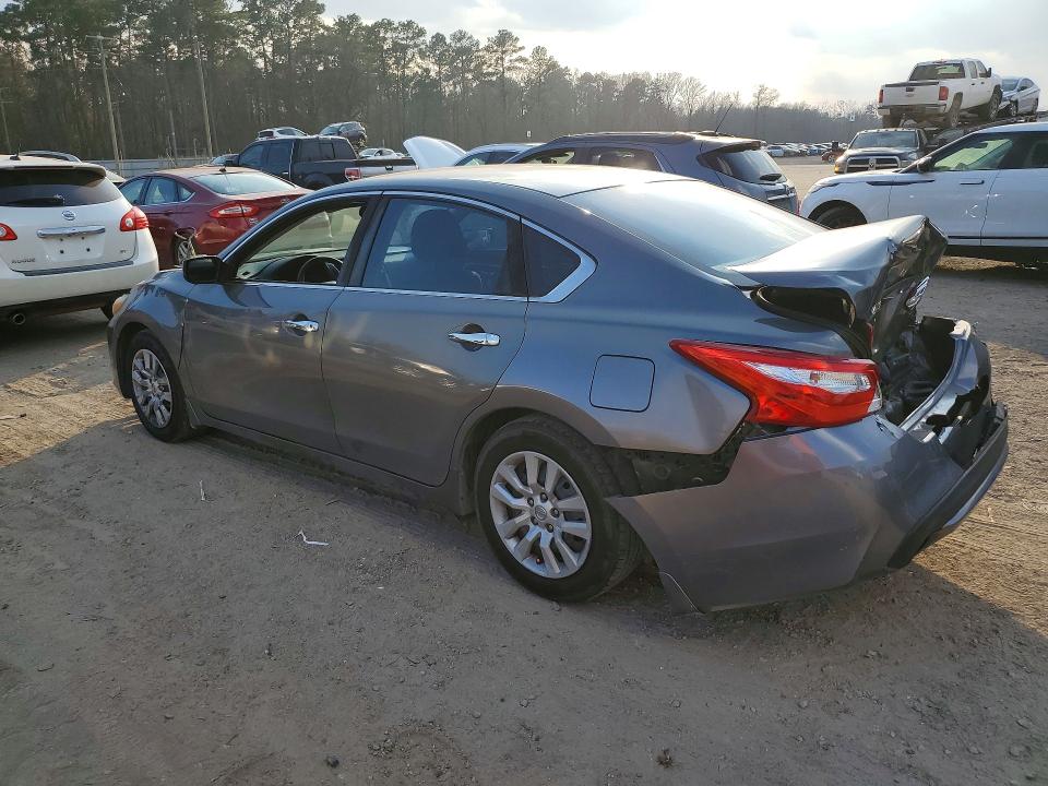 Photo 2 from auction – 2017 NISSAN ALTIMA with VIN 1N4AL3AP9HN335240