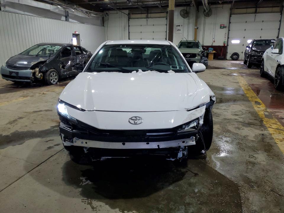 Photo 5 from auction – 2025 TOYOTA CAMRY XSE with VIN 4T1DAACK7SU630400