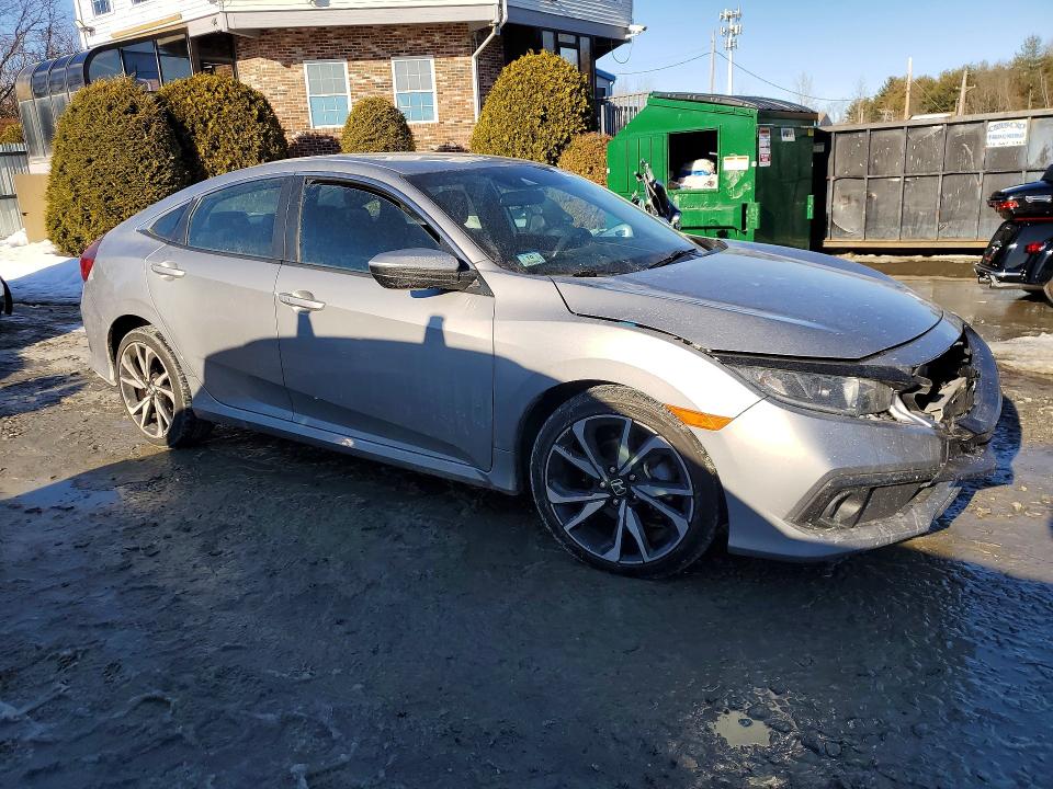 Фото 4 с аукциона – 2019 HONDA CIVIC с VIN 2HGFC2F88KH586201
