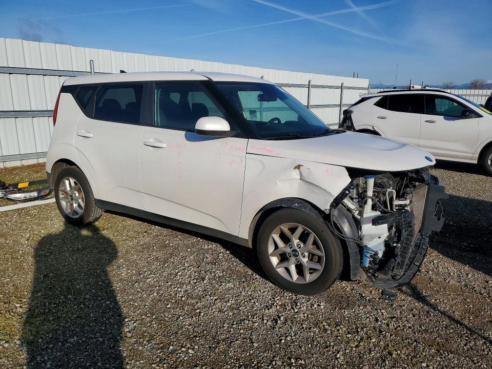 Photo 4 from auction – 2020 KIA SOUL with VIN KNDJ23AU3L7068631