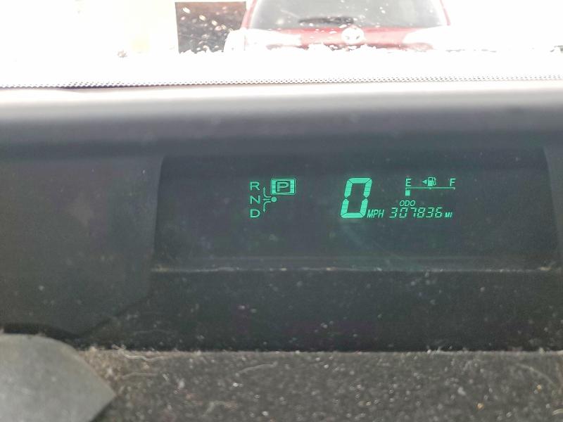Photo 9 from auction – 2007 TOYOTA PRIUS with VIN JTDKB20U773222755