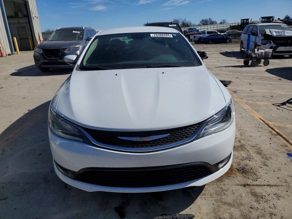 Photo 5 from auction – 2016 CHRYSLER 200 with VIN 1C3CCCFB1GN181948