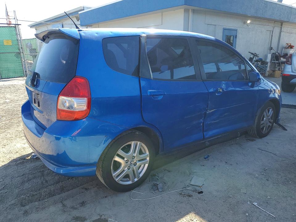 Photo 3 from auction – 2007 HONDA FIT S with VIN JHMGD38677S017758
