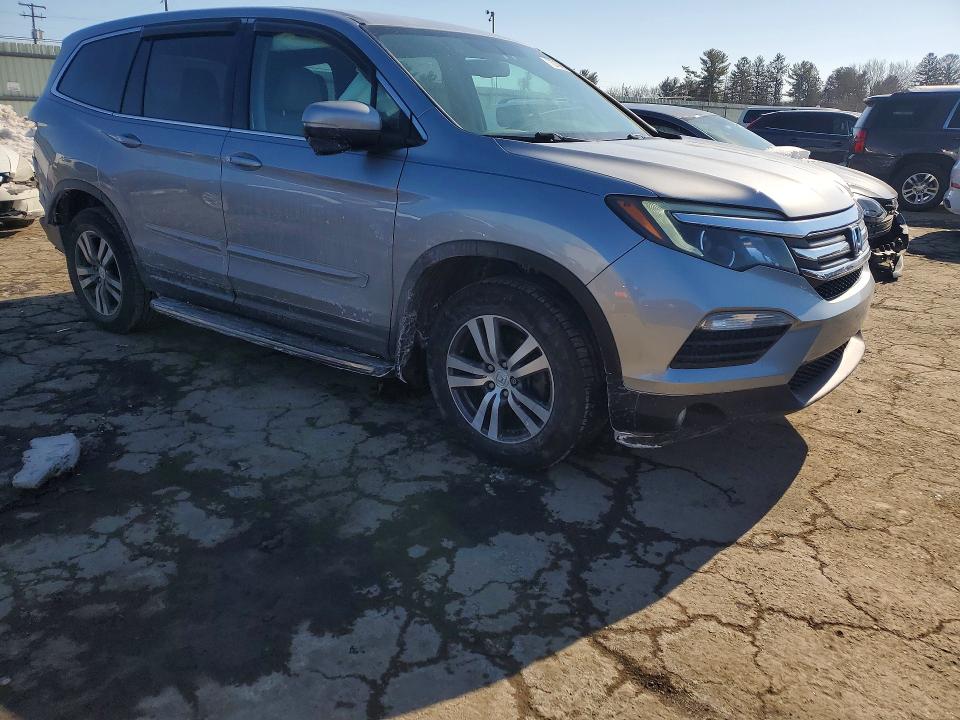 Фото 4 с аукциона – 2016 HONDA PILOT EX с VIN 5FNYF6H31GB034060