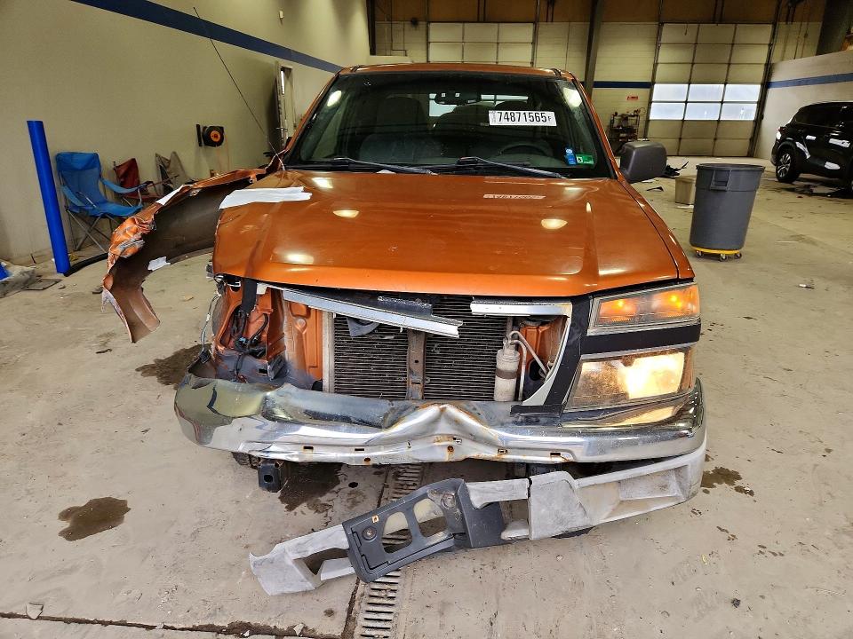 Photo 5 from auction – 2005 GMC CANYON with VIN 1GTCS196358152593