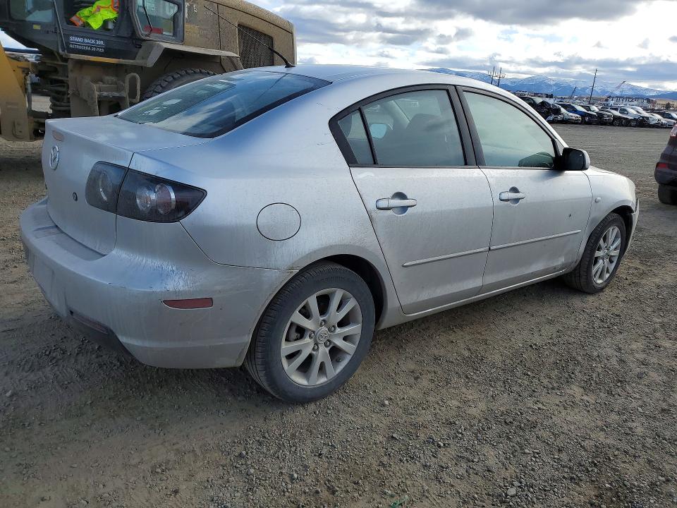 Photo 3 from auction – 2008 MAZDA 3 with VIN JM1BK32F181867967