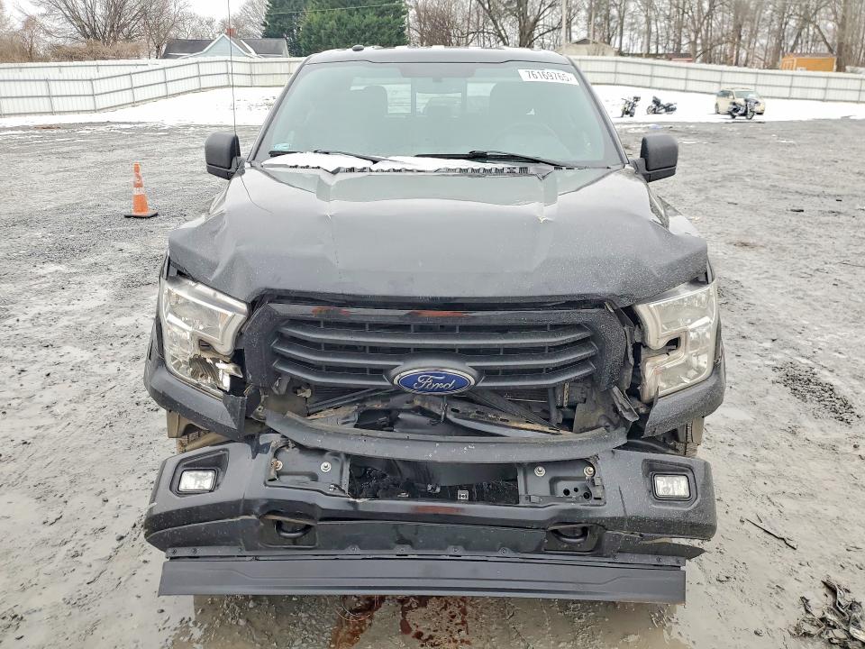 Photo 5 from auction – 2017 FORD F150 with VIN 1FTFX1EF6HKE56531