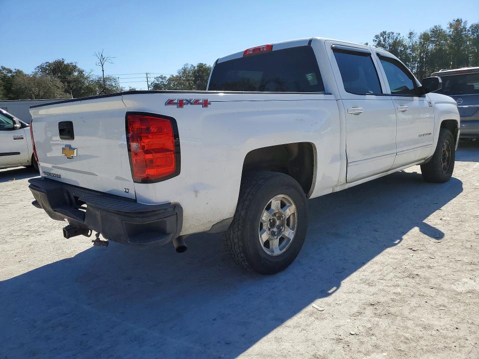 Photo 3 from auction – 2016 CHEVROLET SILVERADO with VIN 3GCUKREC3GG126409