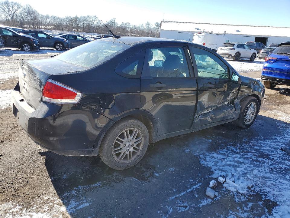 Photo 3 from auction – 2009 FORD FOCUS with VIN 1FAHP35N69W255675