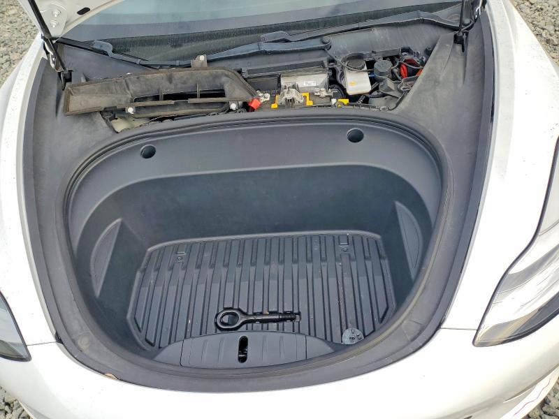 Photo 11 from auction – 2020 TESLA MODEL 3 with VIN 5YJ3E1EA1LF799427