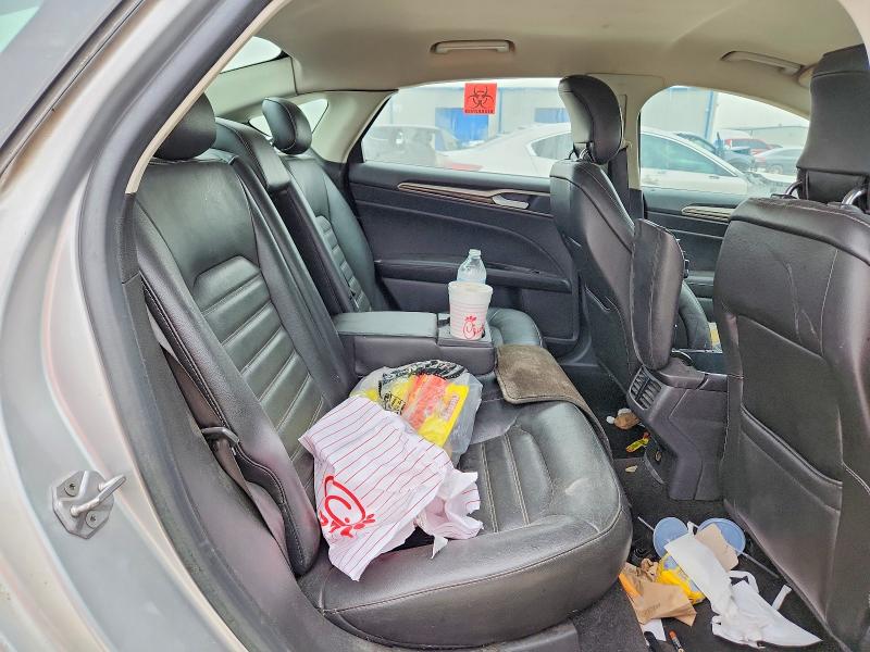 Photo 10 from auction – 2013 FORD FUSION SE with VIN 3FA6P0HR0DR385077