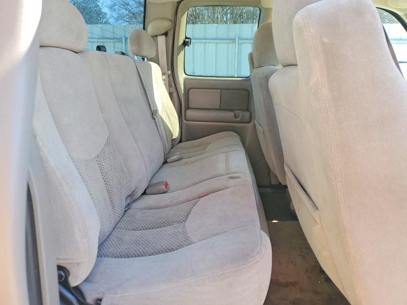 Photo 10 from auction – 2006 CHEVROLET SILVERADO with VIN 1GCEK19T16Z257966