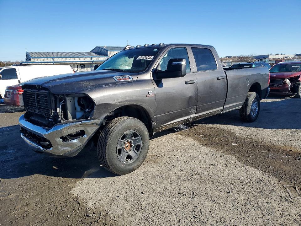 RAM 2500 TRADE 2024 with VIN 3C6UR5HLXRG171440 - Photo from auction